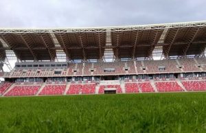 Jeux Méditerranéens Oran 2022 : La pelouse du stade coutera 170 millions de dinars. Stade Oran Football Jeux Méditerranéens