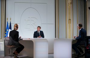 Covid-19 : Emmanuel Macron impose le couvre-feu ( 21h-6h du matin) à l’Ile de France et à 8 métropoles.