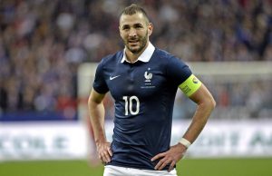 Equipe de France : Didier Deschamps rappelle Karim Benzema en Bleus. KArim Benzema Didier Deschamps
