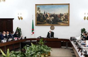 Algérie : l’activité de concessionnaires autos, l’hôpital algéro-qataro-allemand, l’exercice syndical et le statut des magistrats au menu du Conseil des ministres.