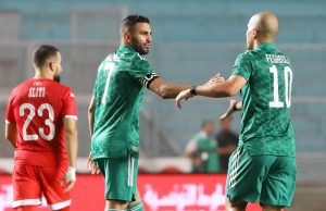Football : L’Algérie sur le toit de l’Afrique après sa victoire en Tunisie (0-2). L'équipe d'Algérie a battu la Tunisie à Radès et établit le record d'invincibilité en Afrique avec 27 matchs sans défaite. Mahrez et Feghouli