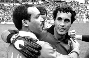 Carnet : Décès à l’âge de 68 ans de l’ex-gardien international de football, Mehdi Cerbah. Mehdi Cerbah gardien de but de l'Algérie dans les années 80