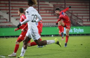 Le debrief sports : le président de la FAF confiant pour les barrages, Messaoudi ouvre son compteur, Brahimi buteur avec Al Rayyan, le CRB solide leader… Messaoudi BIllel buteur avec Courtrai