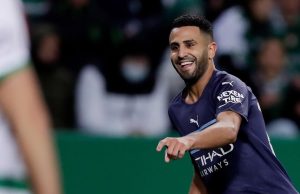 Ligue des Champions : Riyad Mahrez prend le dessus sur Islam Slimani. Riyad Mahrez passeur et buteur en Ligue des Champions