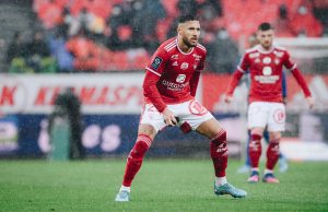 Le Debrief Sports : Belaili régale Brest, Bensebaini et Darfalou buteurs et passeurs, Sétif et le CRB capitalisent, le Chan 2023 confirmé en Algérie… Youcef Belaili SB 29