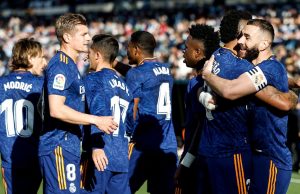 Le Debrief Sports : Karim Benzema vogue vers le titre, l’Algérie chute au classement FIFA, Bejaïa survole le volley féminin, les 30 de Bougherra….