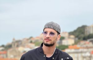 Faits divers : Le chanteur algérien Soolking harcelé par une fan. Soolking chanteur algérien