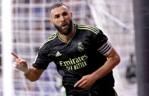 Le Debrief Sports : Benzema délivre le Real, début difficile pour Slimani, l’Algérie 41ème à la FIFA, la Ligue 1 est de retour… Karim Benzema double buteur face à l'Espanyol Barcelone