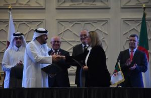 Agriculture : Signature de la convention d’actionnaires entre le FNI et Baladna (Qatar) pour la réalisation d’une usine de production de lait en poudre dans la wilaya d’Adrar. Algerie-societe-qatarie-Baladna-