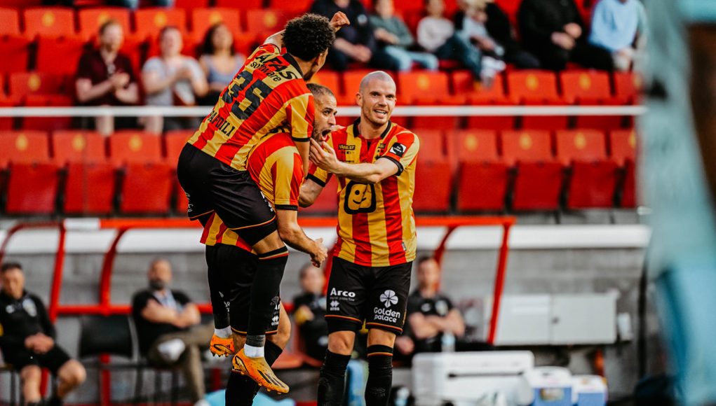 Slimani buteur avec Malines