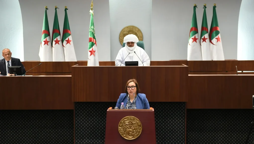 Ministre-Education-Nationale-Algérie-Madame-Arhab-dzairworld.com Ministre-Education-Nationale-Algérie-Madame-Arhab-