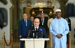 International : Le Premier ministre algérien à Bamako pour resserrer les liens avec le Mali. Sifi-Ghrieb-Premier-ministre-algérien