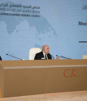Abdelmadjid Tebboune : « L’avenir du pays se construit grâce à l’effort collectif de tous ses fils, chacun à son poste ». Tebboune-Economie